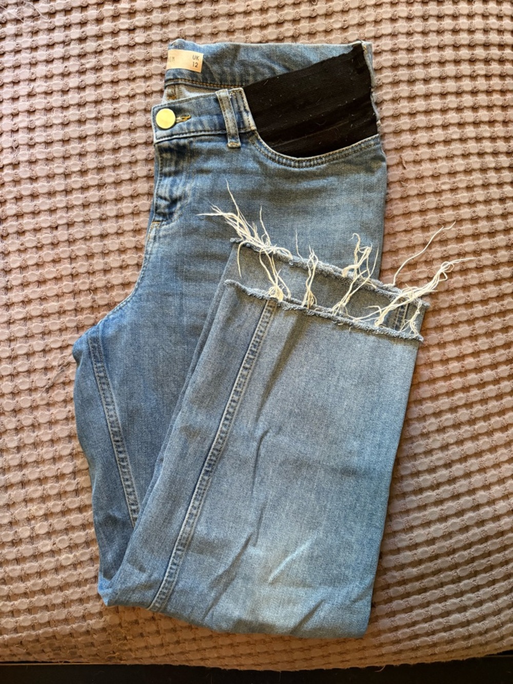 Frayed Hem Light Blue Maternity Jeans